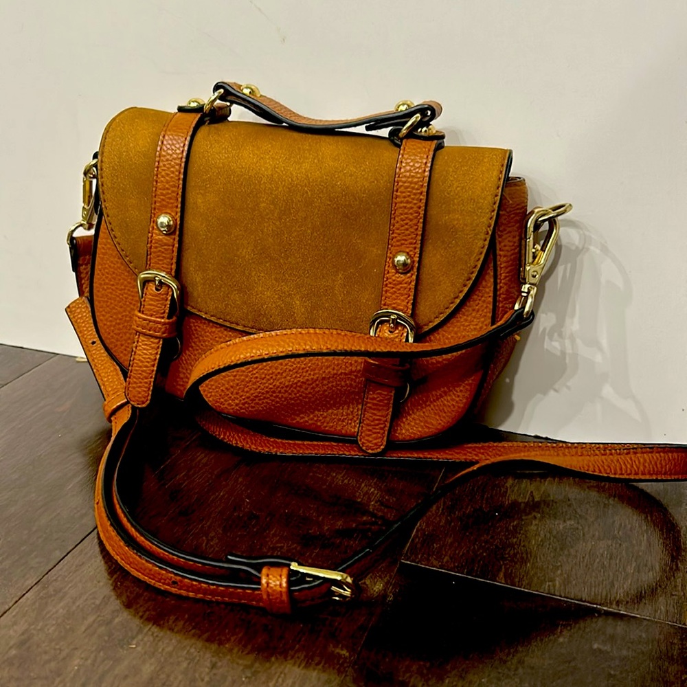 Crosss shoulder bag
